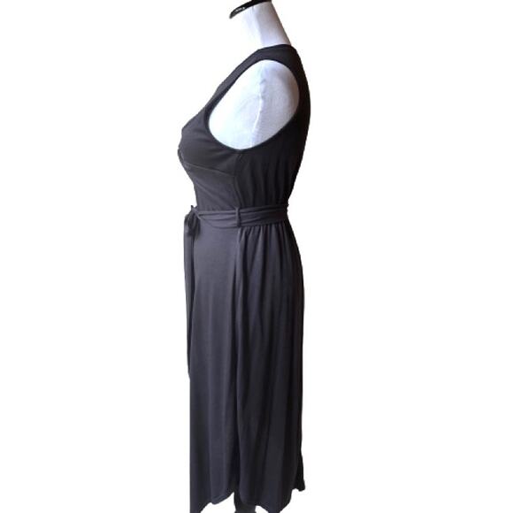 NWOT Dee Elly Charcoal Grey Twist Knot Front Midi Dress with Self Belt. Size M - Picture 7 of 10